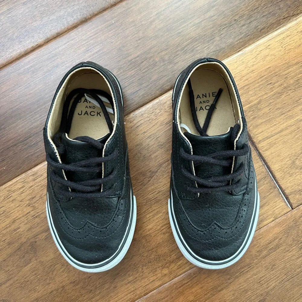 Janie and Jack Black Kids Dress Shoes with White Soles